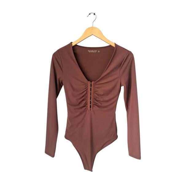 Abercrombie & Fitch Brown Long-Sleeve Slinky Hook-and-Eye Bodysuit Size S - Picture 2 of 10